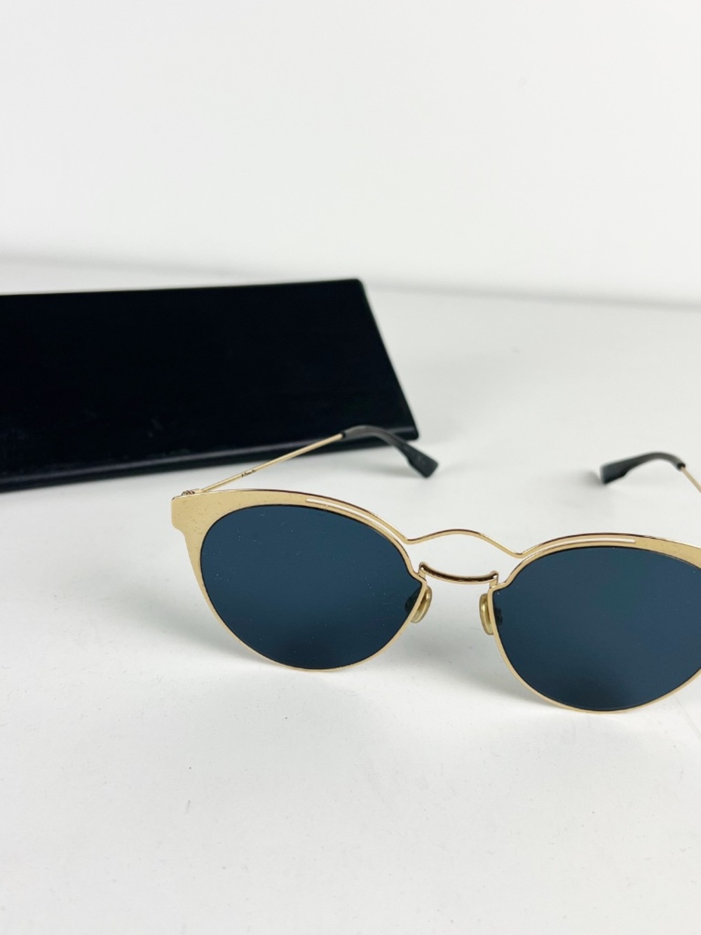 Christian Dior Women's Nebula Cat Eye Round Lenses Blue Gold Sunglasses - Picture 5 of 5